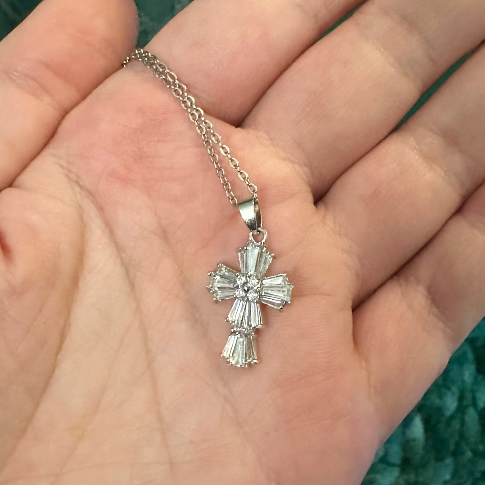 Silver Tone Cross Necklace